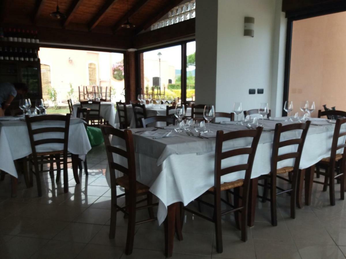 טרצ'ינה Hotel Ristorante Al Canto Delle Sirene מראה חיצוני תמונה